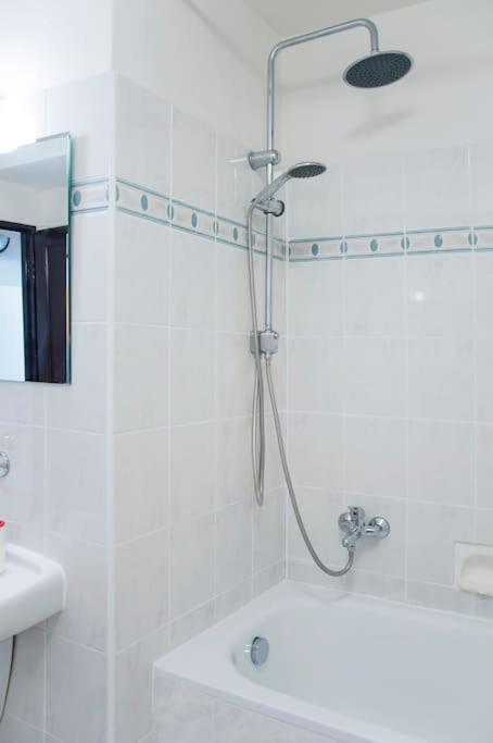 Dlouha Apartment 2Bd براغ المظهر الخارجي الصورة